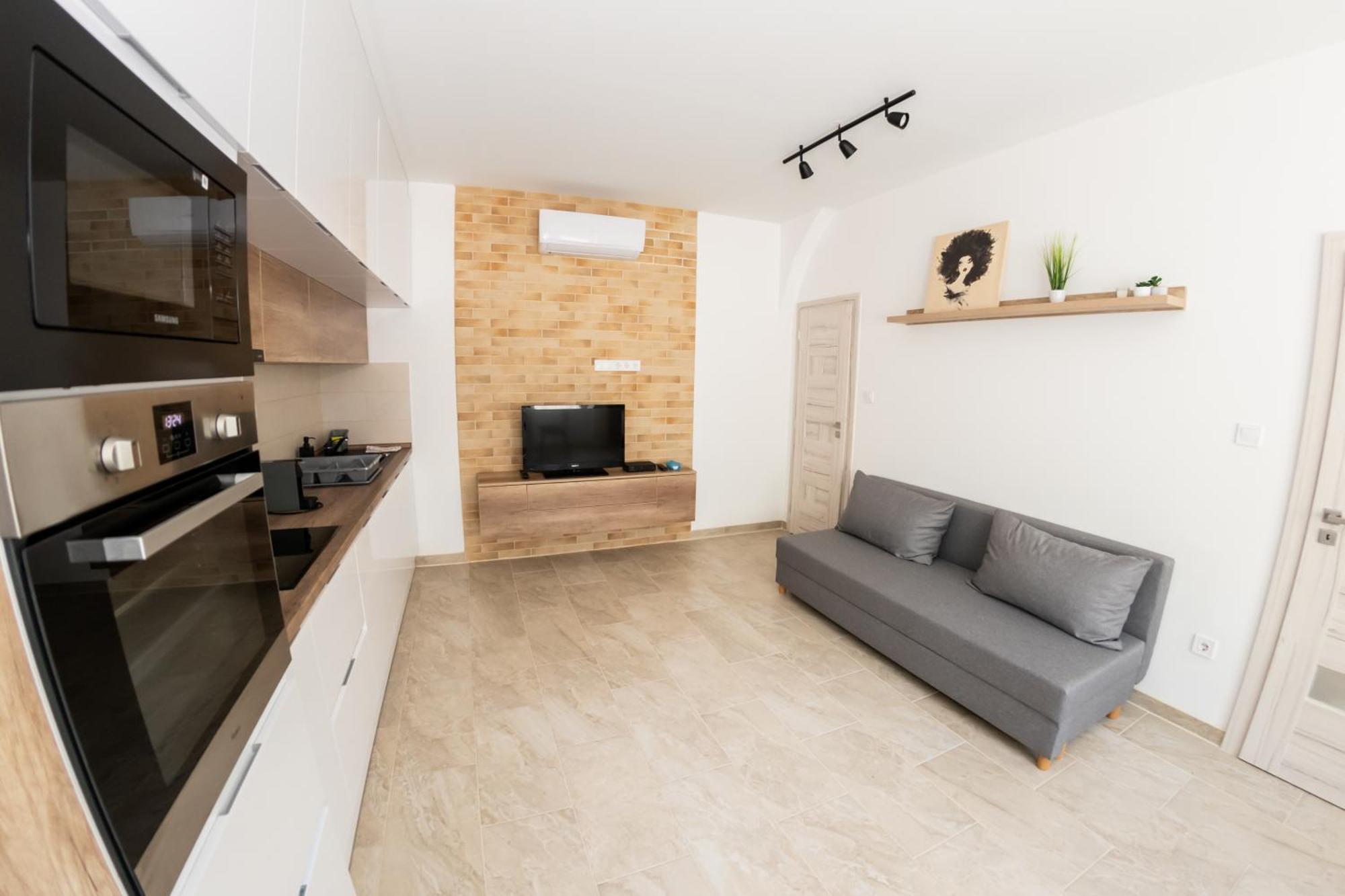 Winestone Corner Apartment Debrecen Extérieur photo