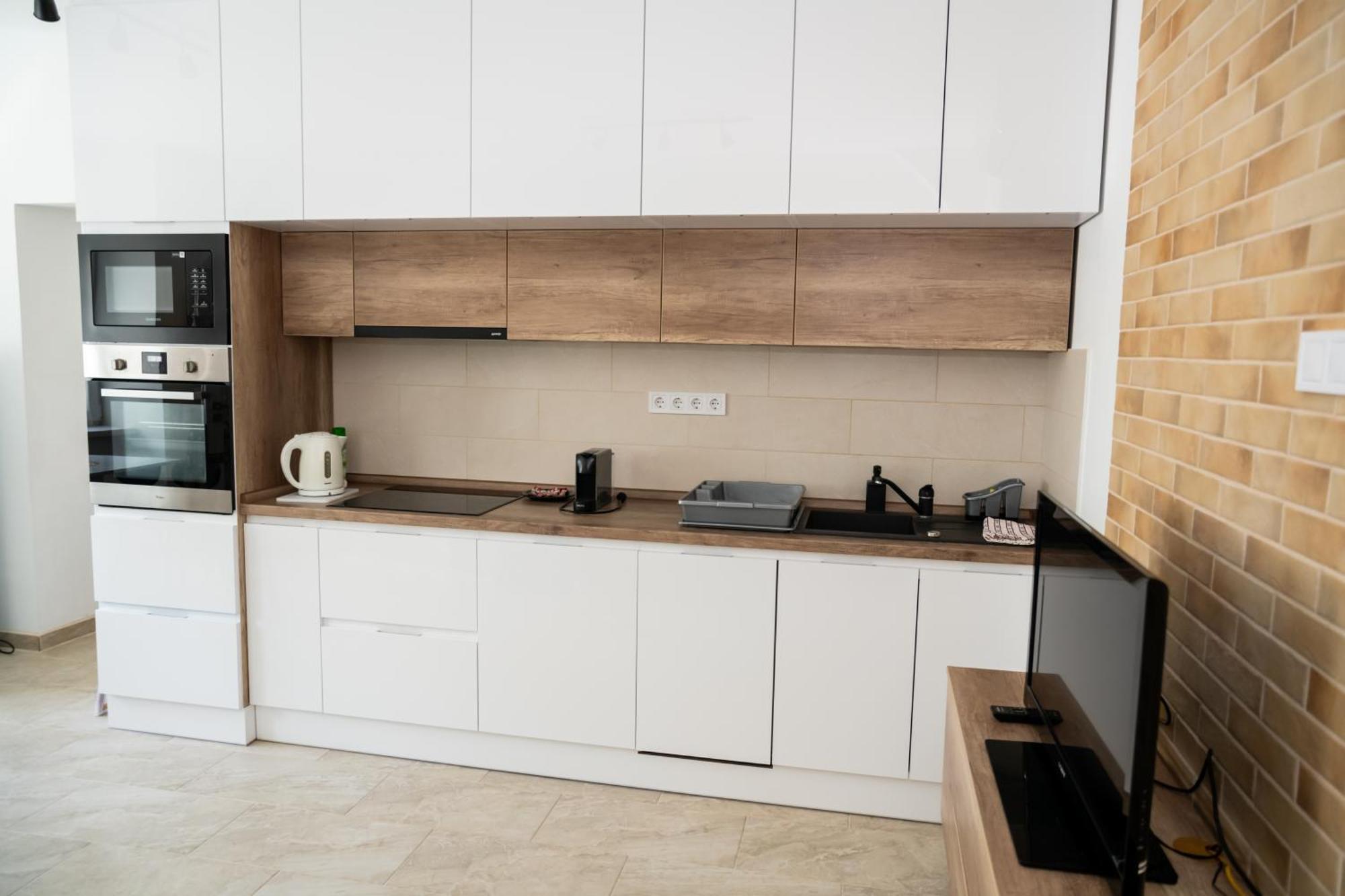 Winestone Corner Apartment Debrecen Extérieur photo